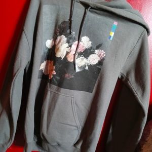NEW ORDER Urban Outfitters Graphic Floral Design Hoodie size S UNISEX
